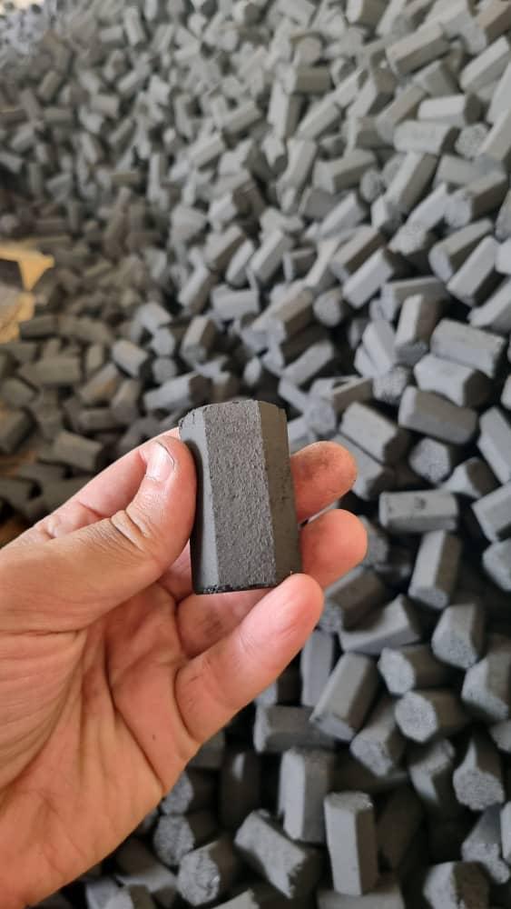 إنتاج بيع و صادرات فحم الشيشة و فحم كربون قشرة الفستق شركة نوین كربون إلی بیروت